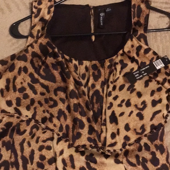 Dress - Picture 2 of 6